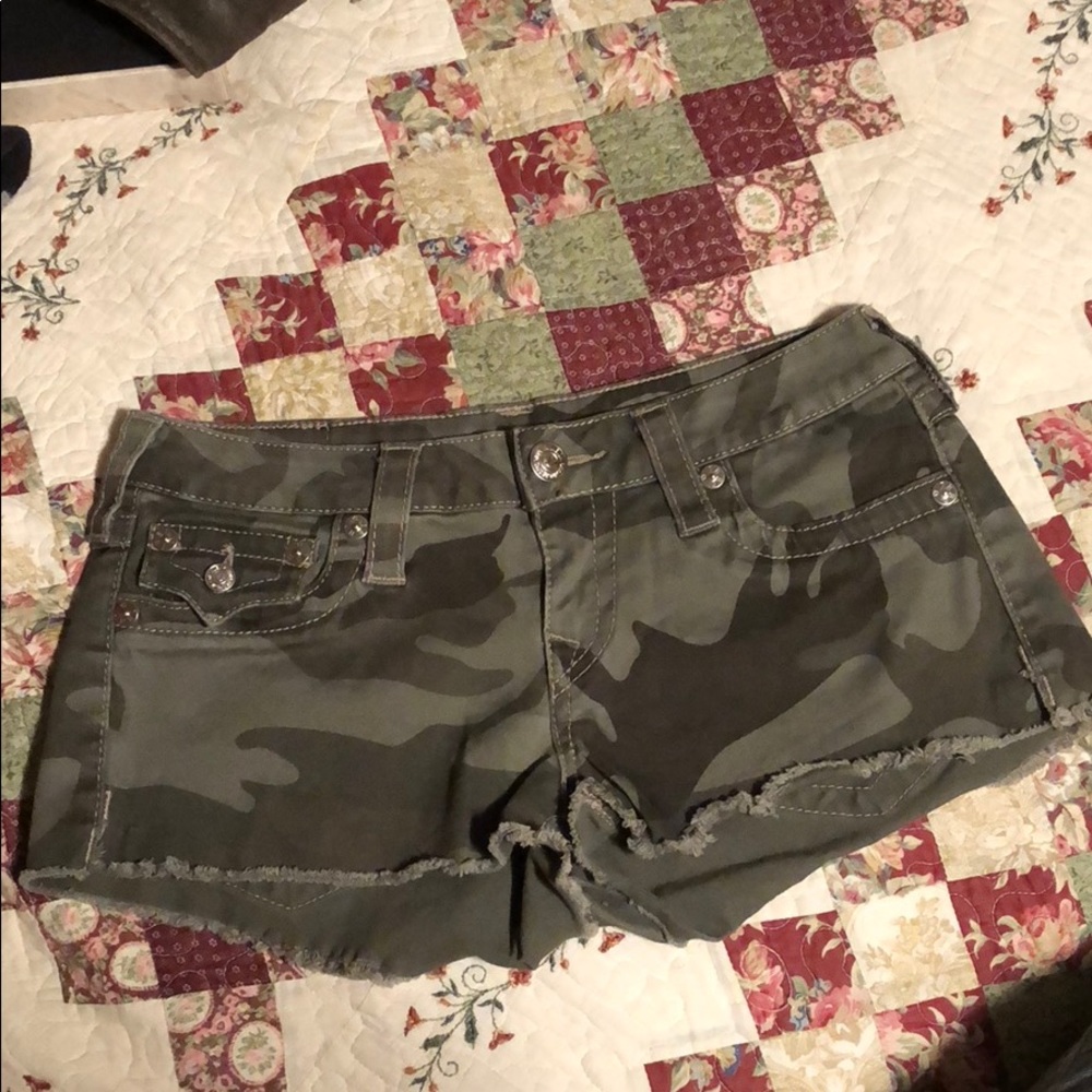 True religion shorts!